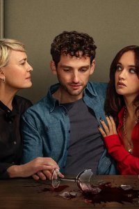 Семейная драма от Prime Video «Девушка моего сына» доступна для просмотра