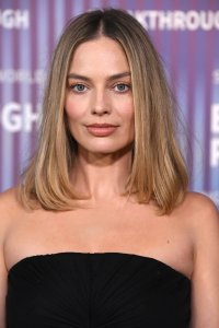 Фильм «Грозовой перевал» с Марго Робби получил трейлер